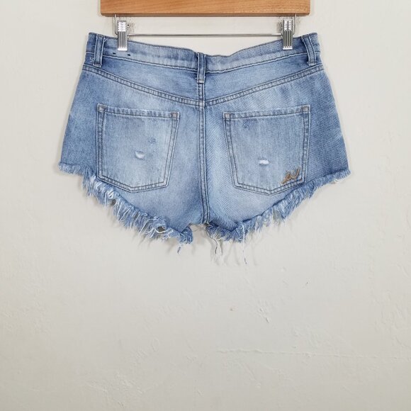 Express Button Fly Distressed Jean Shorts Blue Size 4 - Picture 4 of 5